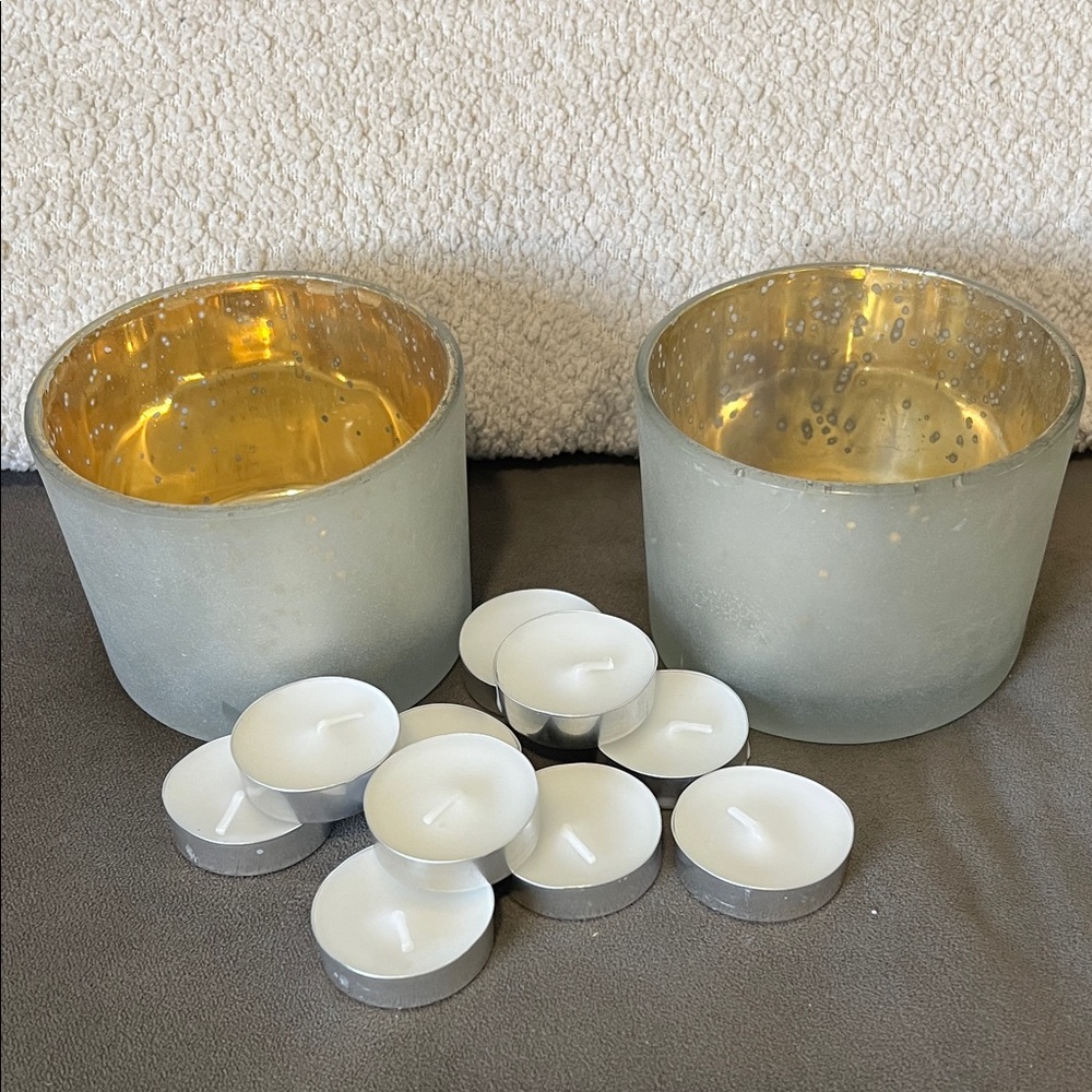 Elegant Frosted Glass Candle Holders with 10 Tealights